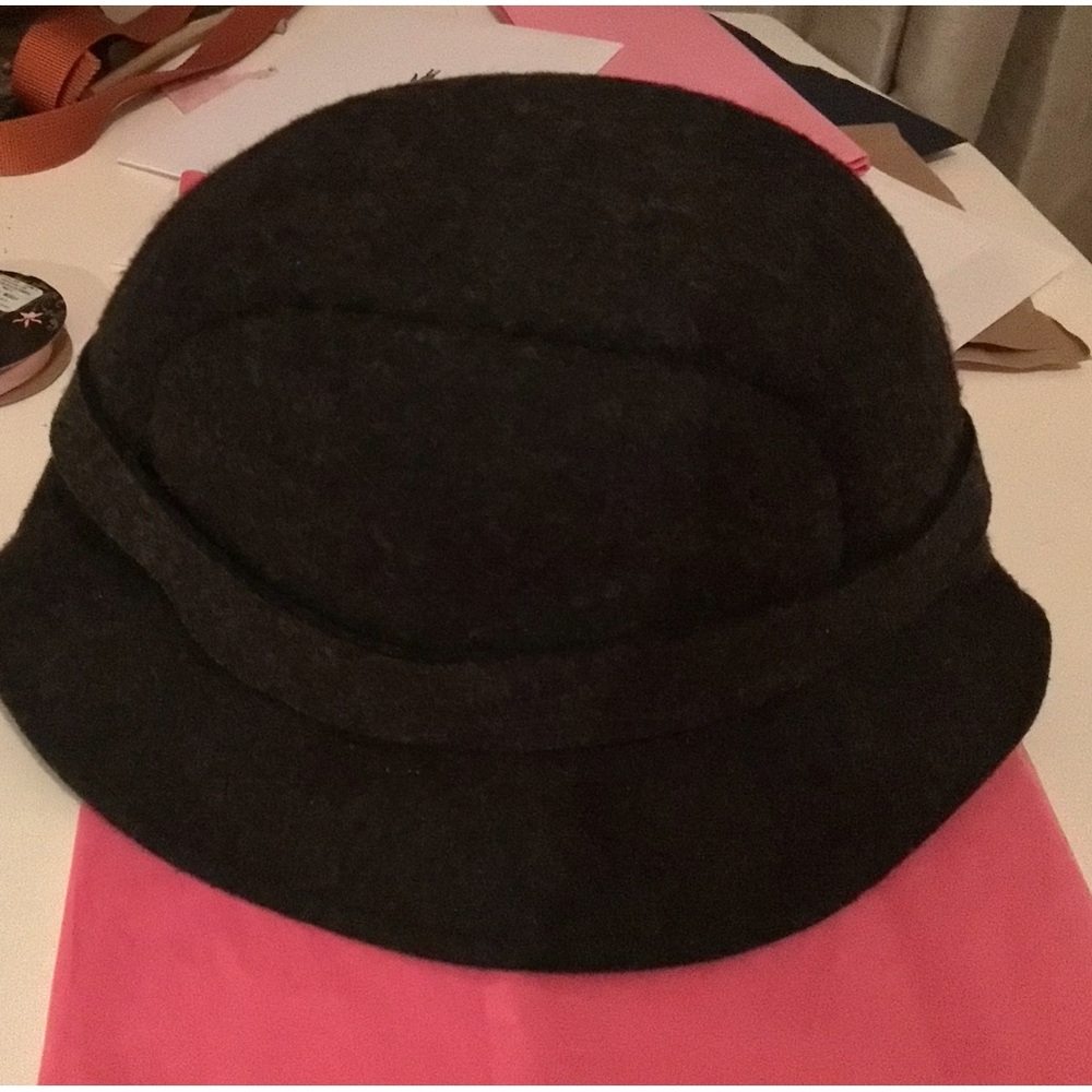 J. CREW Wool Hat - Picture 4 of 6